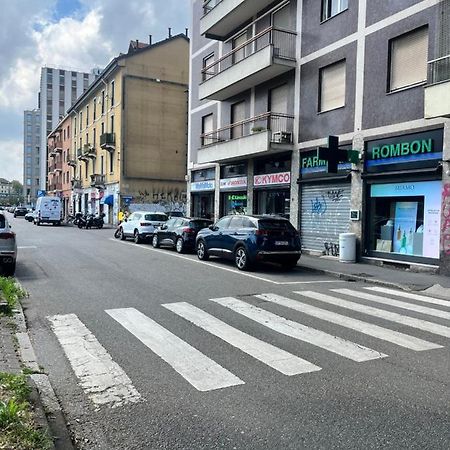 Sunny Apartment Milan Exterior photo