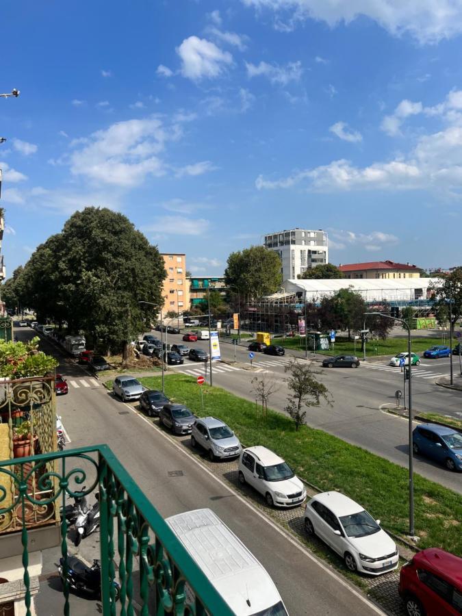 Sunny Apartment Milan Exterior photo